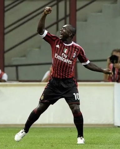 体育中国-苏里南球员参加国际篮球夏令营的简单介绍