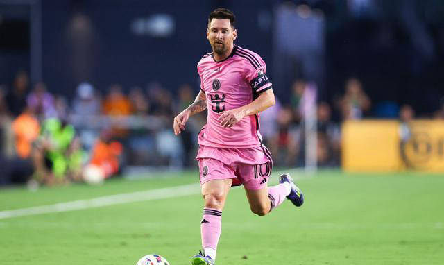 梅西再进球，巴萨不败纪录持续